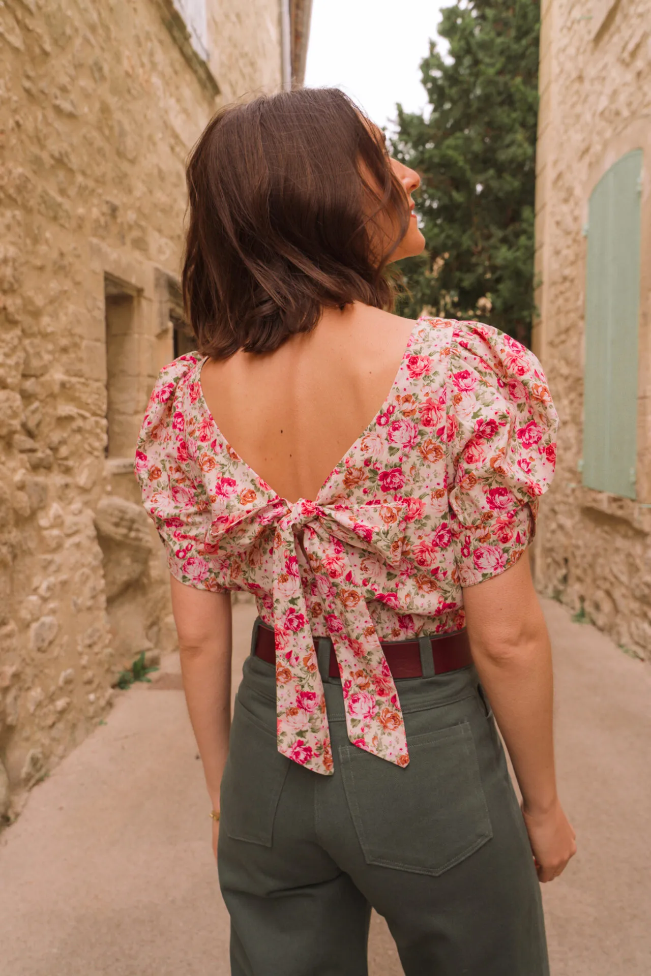 Product image of Venice : crop-top / blouse / robe