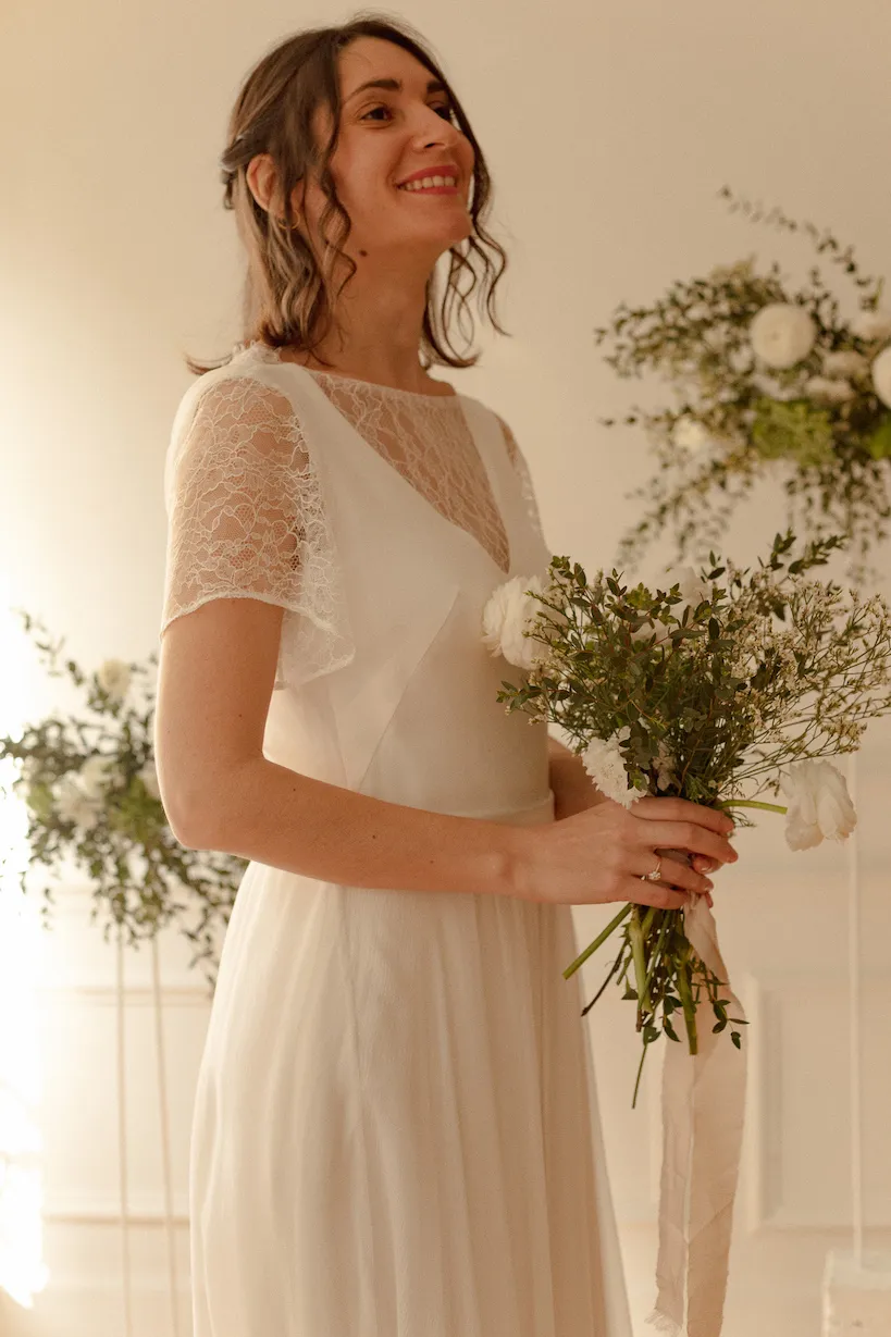 Product image of Moon, les tops de la robe de mariée