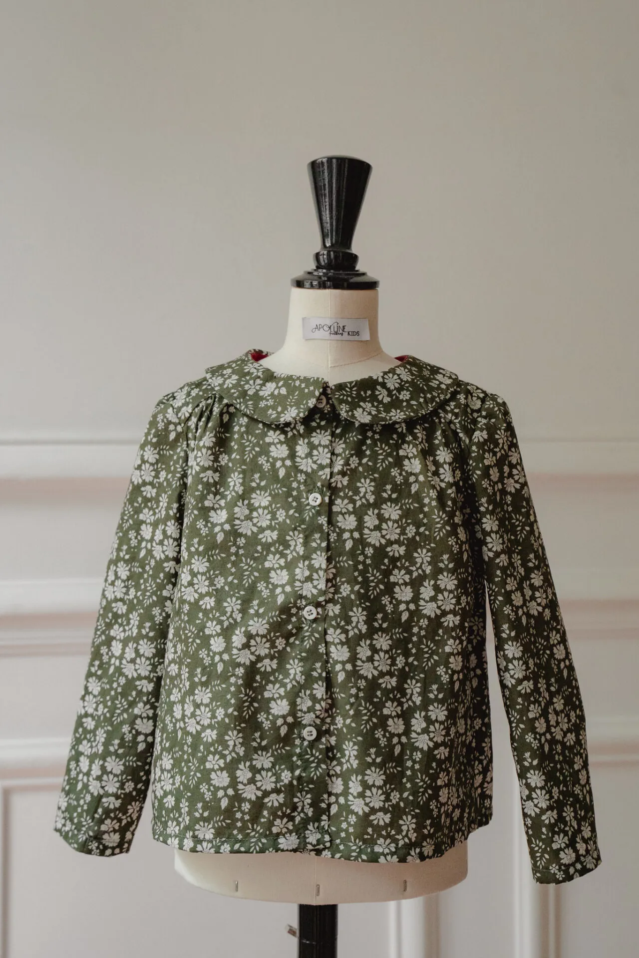 Product image of Jade (Mini) – la blouse pour débuter