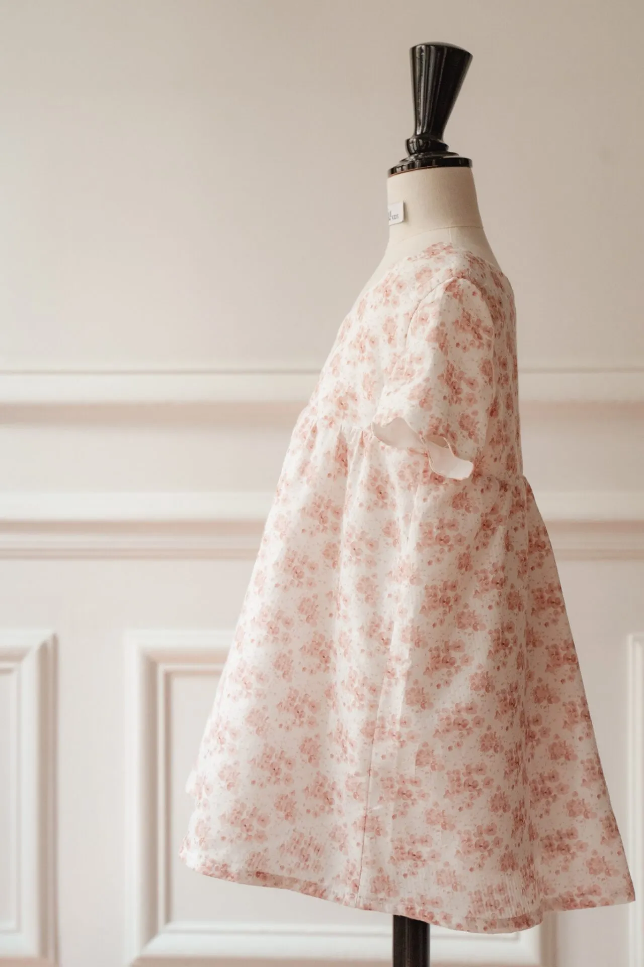 Product image of Lola (Mini) – la petite robe