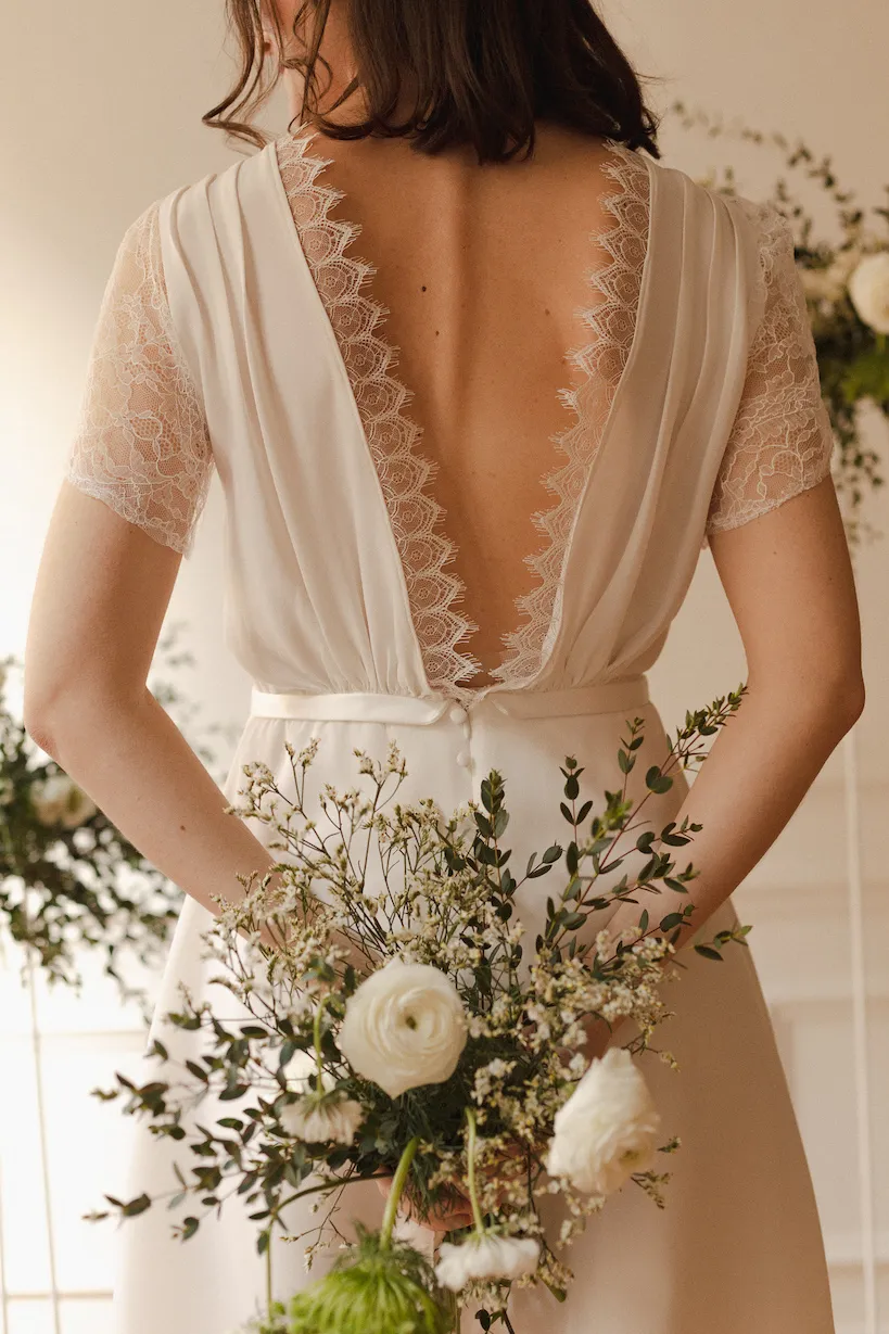 Product image of Moon, les tops de la robe de mariée