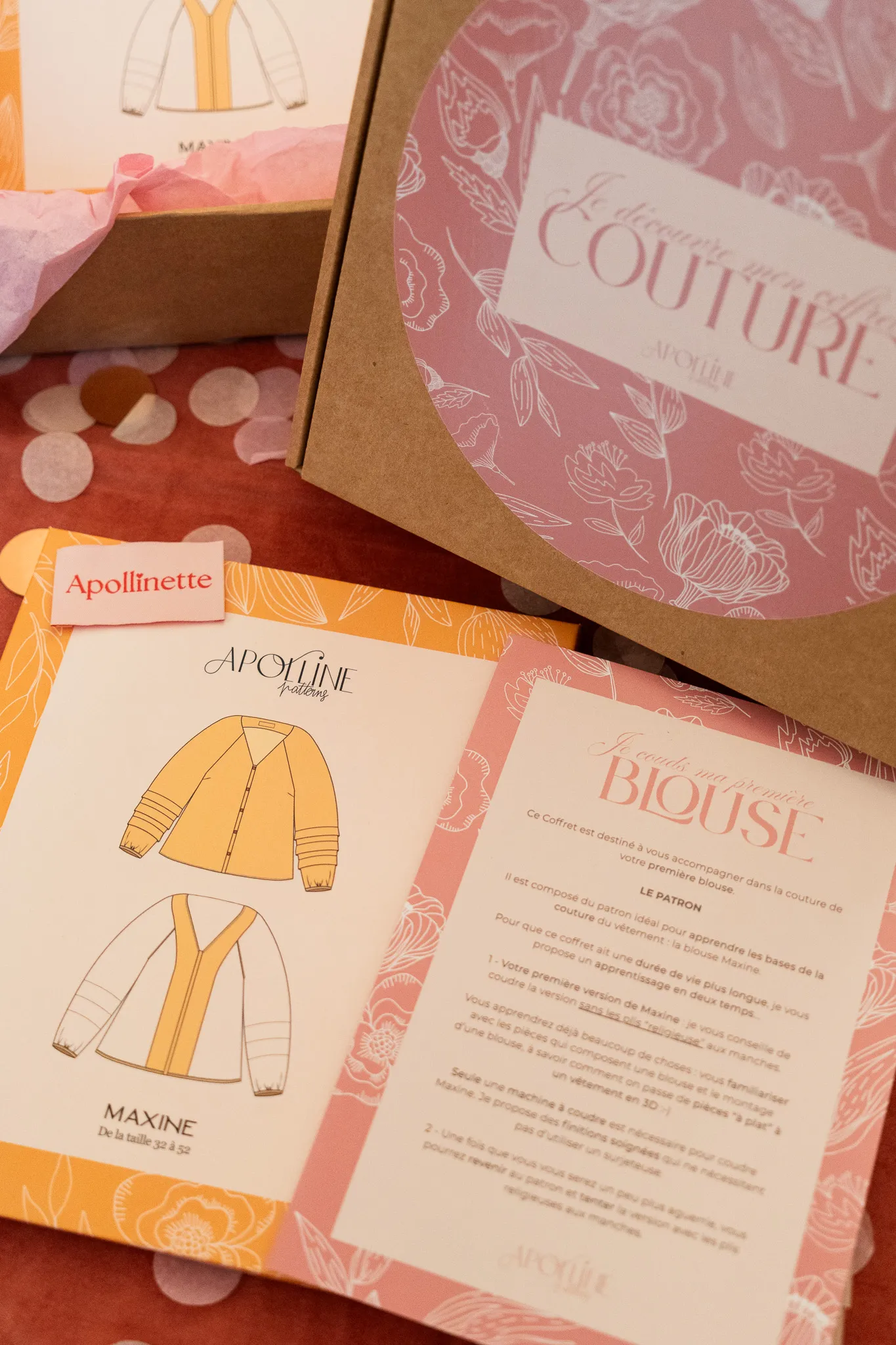 Product image of COFFRET « JE COUDS MON 1ER VÊTEMENT »