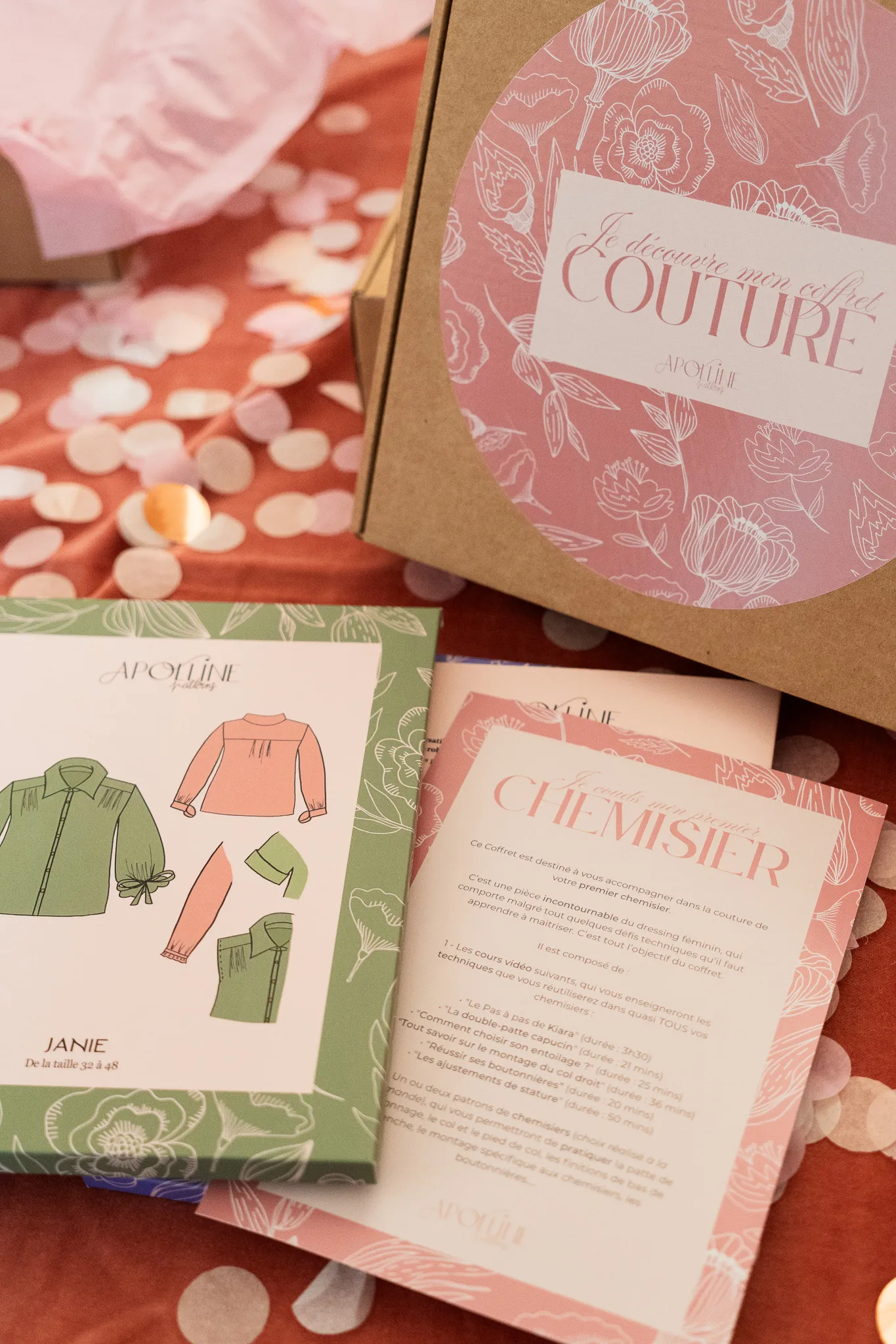 Product image of COFFRET « JE COUDS MON 1ER CHEMISIER »