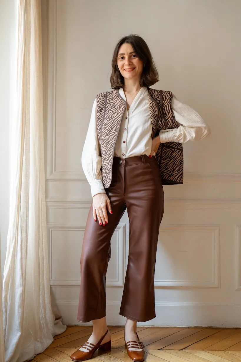 Product image of COURS + PATRON : Coudre du simili