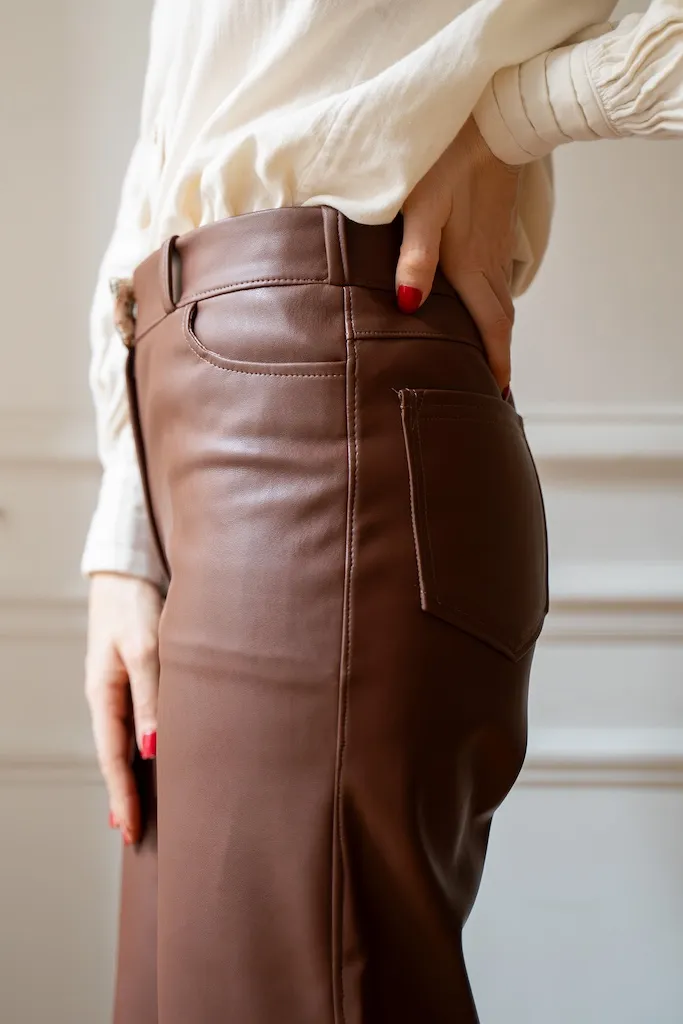 Product image of COURS + PATRON : Coudre du simili