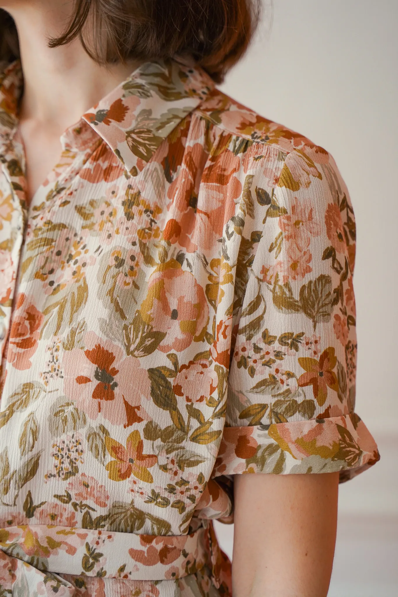 Product image of Janie, le chemisier intemporel