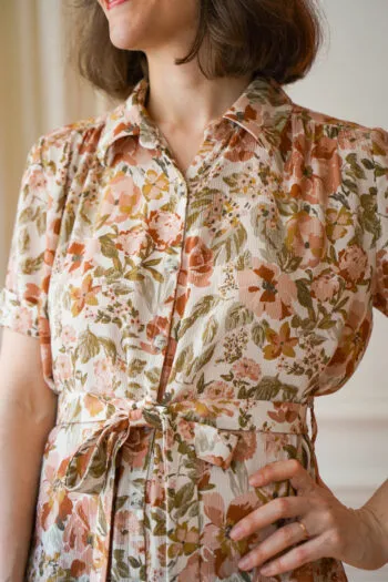 Image of Janie, le chemisier intemporel